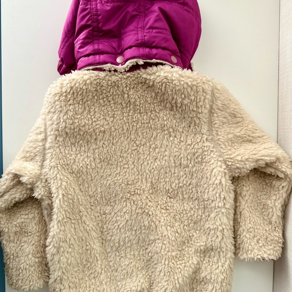 Patagonia Baby Reversible Tribbles Hoody Jacket Fuchsia & Navy - Picture 4 of 8